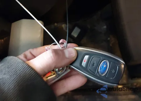 2019 Subaru Ascent Premium z USA, uszkodzony, nr VIN 4S4WMAFD7K3428448